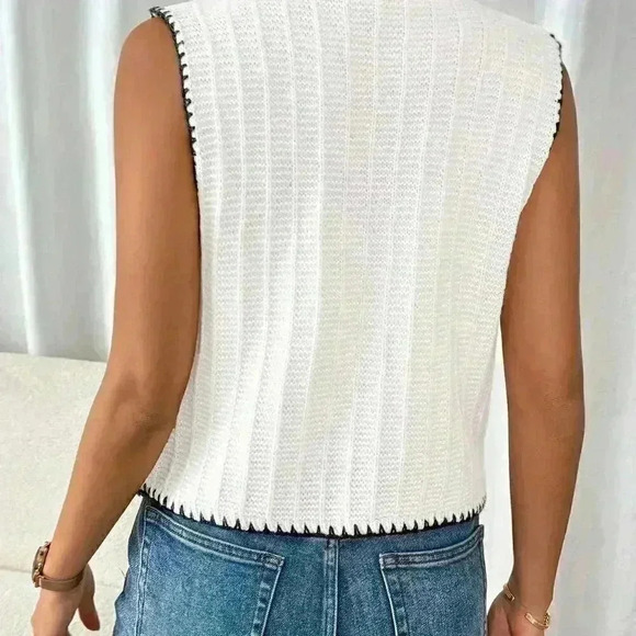 Beige Casual Women's Color Block Edging Vest Style V-Neck Sweater - Picture 2 of 6